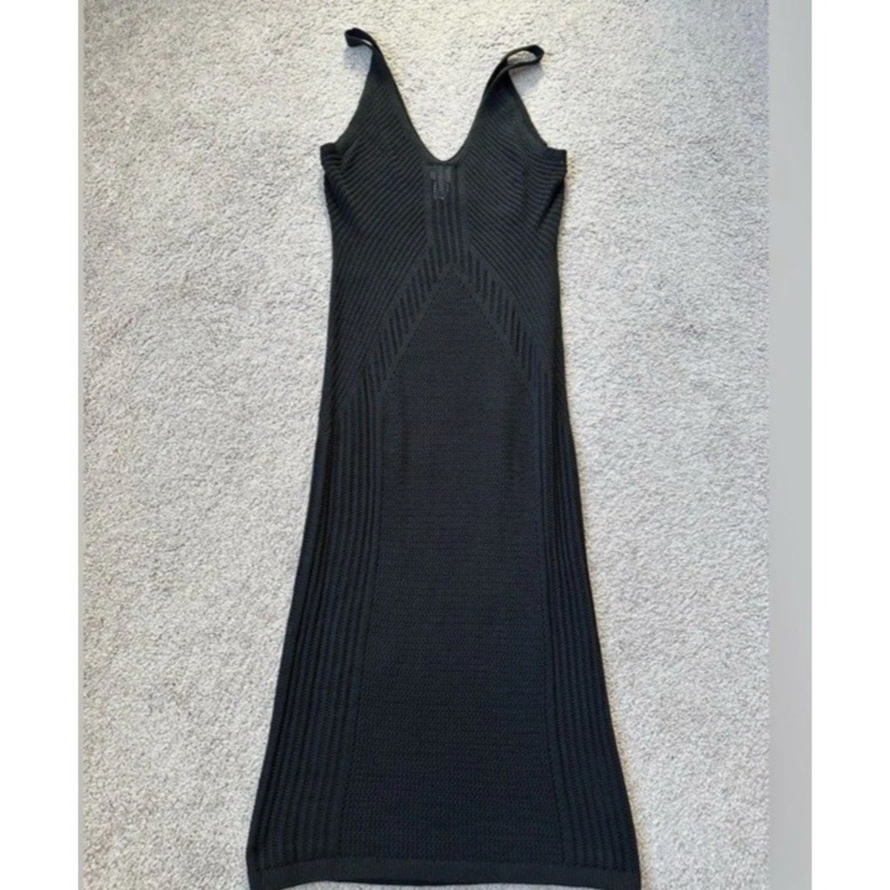 H&M Black Crochet-Look Knit Maxi Dress – Sleeveless V-Neck Bodycon – Size Medium